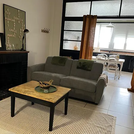 Apartment Joli Avec Terrasse *