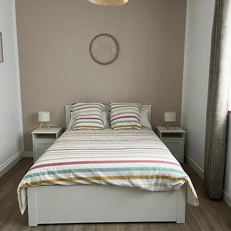 Joli Avec Terrasse Appartement *