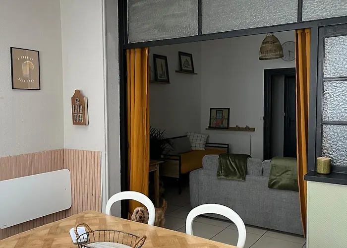 Joli Avec Terrasse Апартаменты Кале