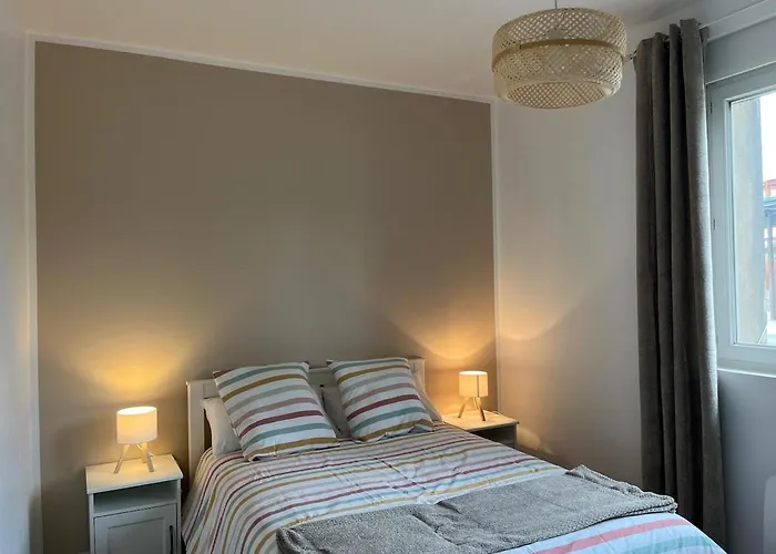 Joli Avec Terrasse *